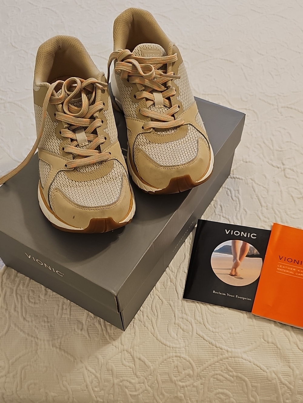 Vionic Women's Tan Mesh & Suede Lace-Up Sneakers